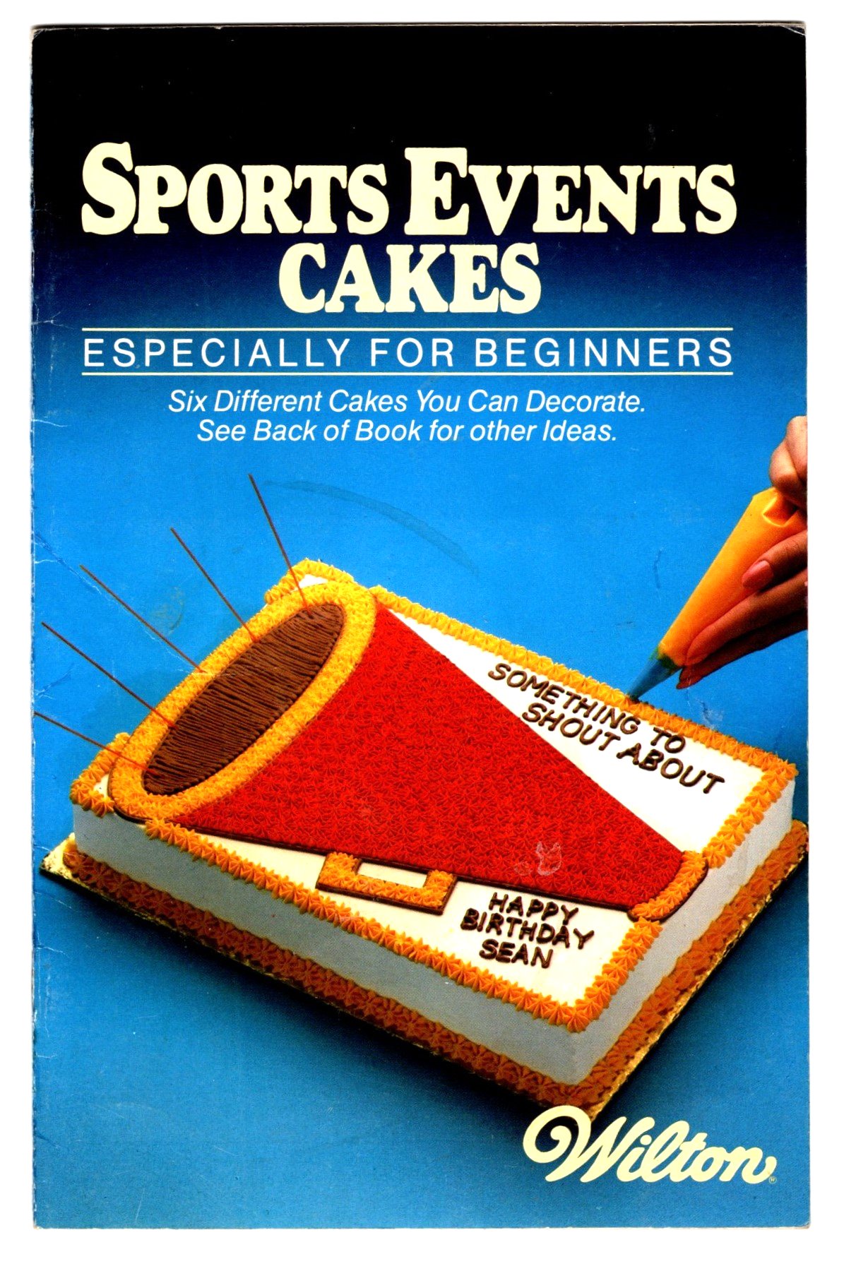 Image for Sports Events Cakes :  Especially for Beginners, Six Different Cakes You Can Decorate
