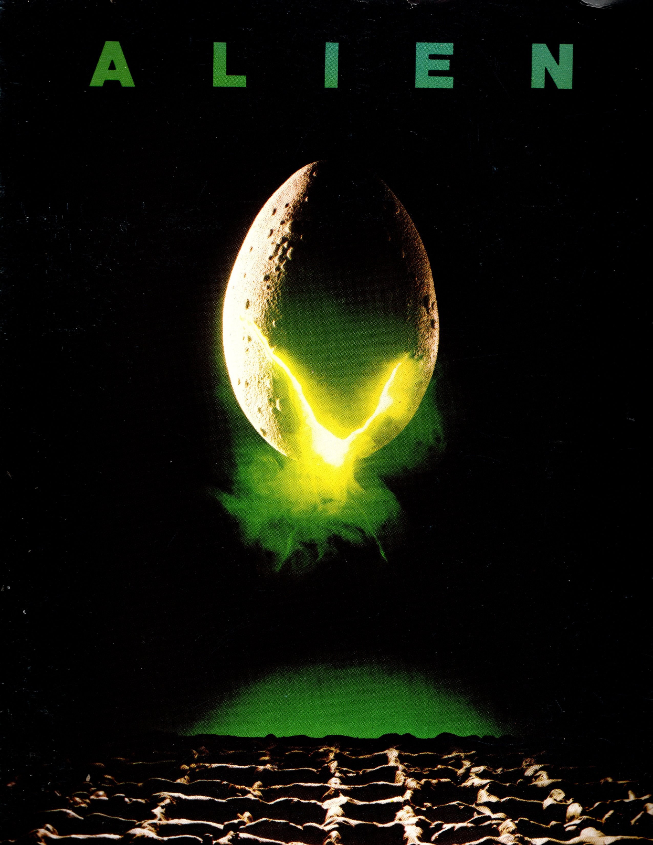 Alien, Souvenir Movie Program : Starring Tom Skerritt, Sigourney Weaver, 1979