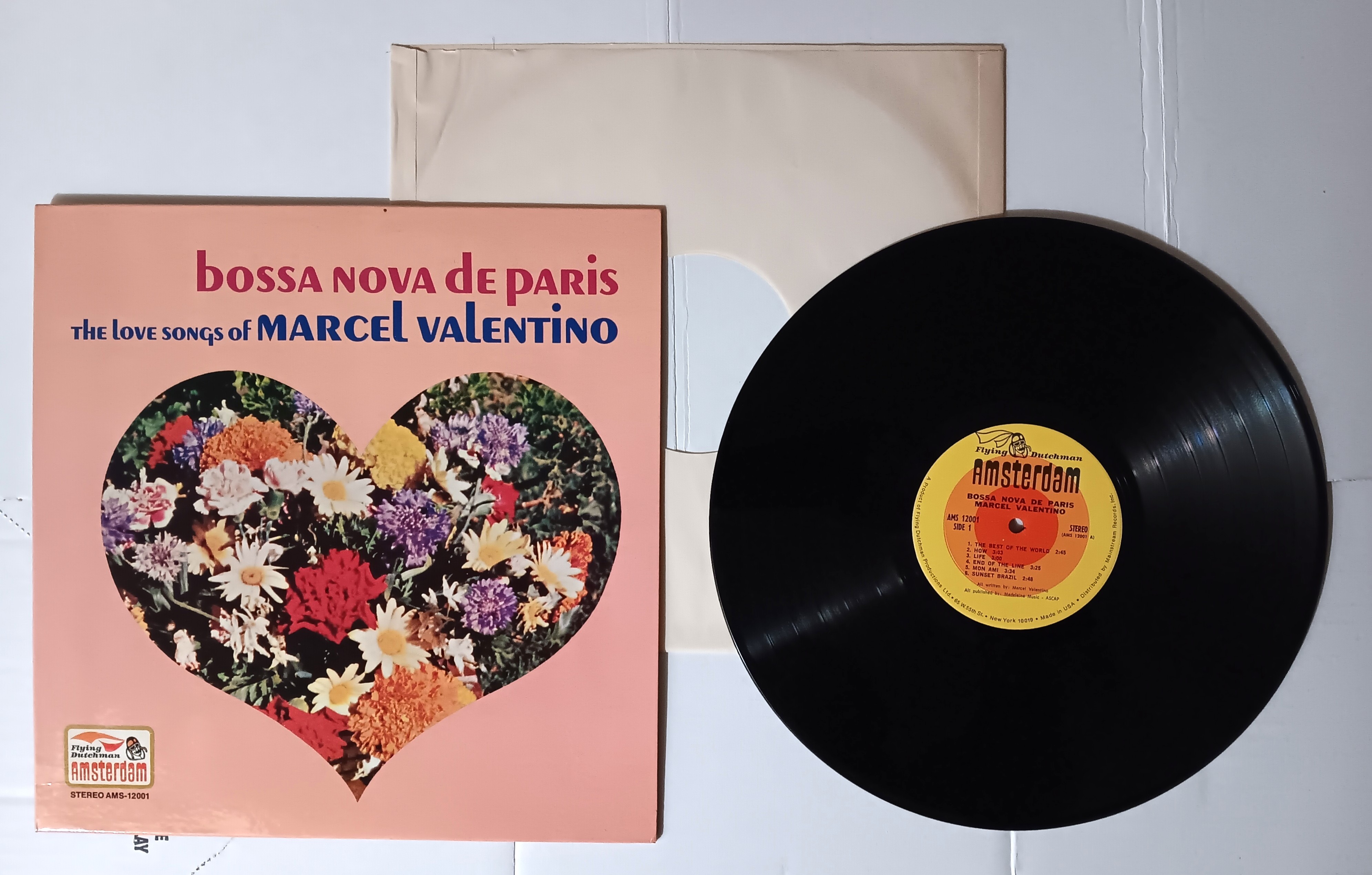 Image for Bossa Nova de Paris, the Love Songs of Marcel Valentino : Vintage LP Vinyl Record Bossa Nova de Paris, the Love Songs of Marcel Valentino : Vintage LP Vinyl Record